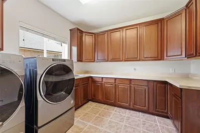 58 N Scribewood Circle, The Woodlands, TX 77382 - Photo 12