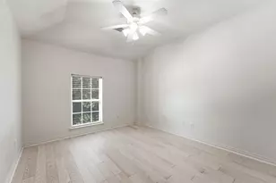 58 N Scribewood Cir, The Woodlands, TX 77382 - Photo 22