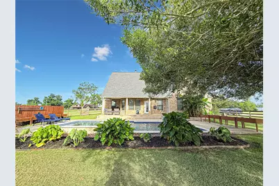 807 Mill Road, Angleton, TX 77515 - Photo 36