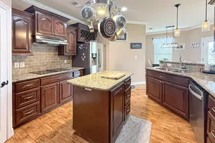 807 Mill Rd, Angleton, TX 77515 - Photo 18