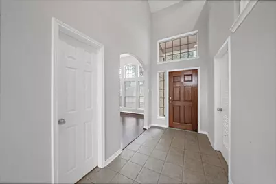 15110 Brookwood Bridge Lane, Sugar Land, TX 77498 - Photo 4