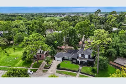 1820 N Macgregor Way Way, Houston, TX 77023 - Photo 6