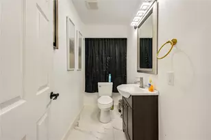 1820 N Macgregor Way Way, Houston, TX 77023 - Photo 30