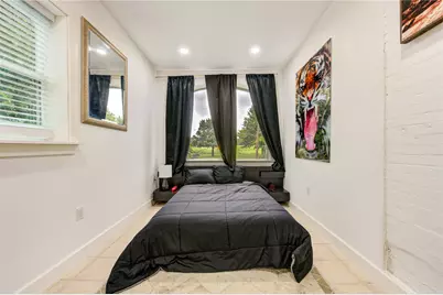 1820 N Macgregor Way Way, Houston, TX 77023 - Photo 28