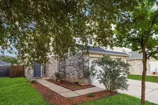 6726 Windy River Ln, Katy, TX 77449 - Photo 2
