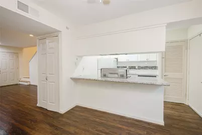 1433 Cedar Post Lane #10, Houston, TX 77055 - Photo 12