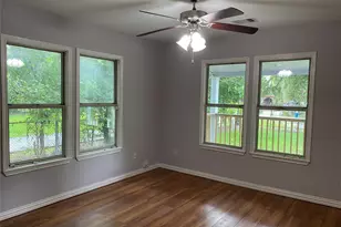 819 Eubanks St, Houston, TX 77022 - Photo 10