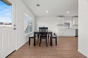 7303 Clover Chase Dr, Katy, TX 77493 - Photo 6