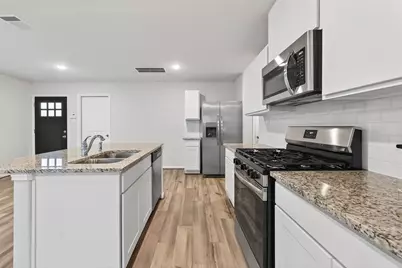 5263 Shallowhurst Lane, Katy, TX 77449 - Photo 10