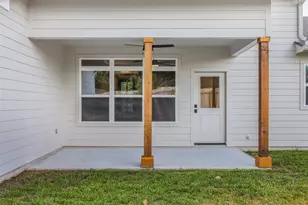 271 S College St, La Grange, TX 78945 - Photo 24