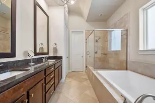 249 E 27th St, Houston, TX 77008 - Photo 26