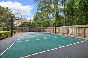 2806 Whispering Fern Ct, Kingwood, TX 77345 - Photo 2