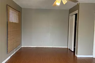 7047 Bissonnet St, Houston, TX 77074 - Photo 12