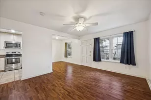 3131 Southwest Fwy, Houston, TX 77098 - Photo 2