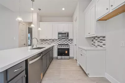 5611 Birchwood Glen Drive, Katy, TX 77493 - Photo 8