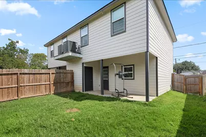 4106 White Street, Bacliff, TX 77518 - Photo 12