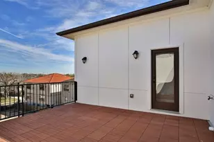 2529 Calumet St, Houston, TX 77004 - Photo 2