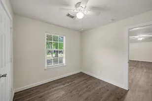 10807 Royal Tricia Dr, Conroe, TX 77303 - Photo 26