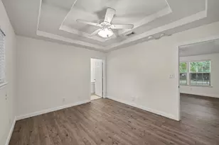 10807 Royal Tricia Dr, Conroe, TX 77303 - Photo 12
