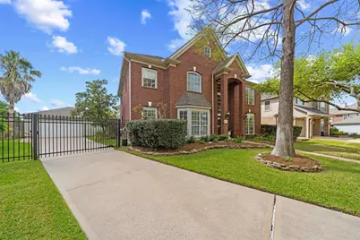 9715 Slate Field Drive, Houston, TX 77064 - Photo 2