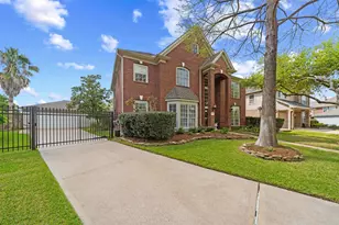 9715 Slate Field Dr, Houston, TX 77064 - Photo 2