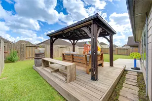 4724 Alluvial Cir, Alvin, TX 77511 - Photo 38