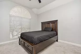 2110 5 Iron Dr, Houston, TX 77089 - Photo 20