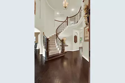 210 Chirping Squirrel Court, Pinehurst, TX 77362 - Photo 4