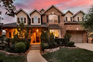 210 Chirping Squirrel Ct, Pinehurst, TX 77362 - Photo 2