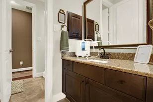 210 Chirping Squirrel Ct, Pinehurst, TX 77362 - Photo 32