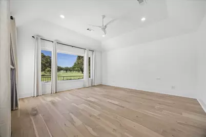 1326 Sugar Creek Boulevard, Sugar Land, TX 77478 - Photo 4