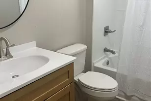 638 W Leblanc St, Winnie, TX 77665 - Photo 4