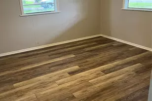 638 W Leblanc St, Winnie, TX 77665 - Photo 6