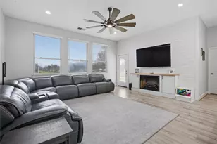 615 Lilley Rd, Alvin, TX 77511 - Photo 4