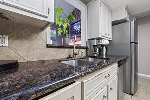 16526 De Lozier St, Houston, TX 77040 - Photo 12