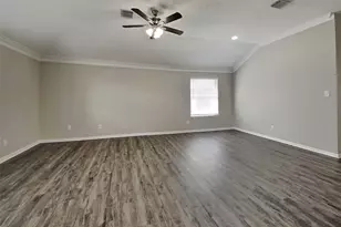 20423 Drakewood Dr, Katy, TX 77449 - Photo 2