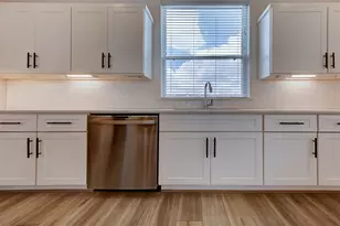 1526 Ojeman Rd, Houston, TX 77055 - Photo 26