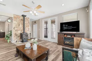 12604 Pegasus Dr, Willis, TX 77318 - Photo 10