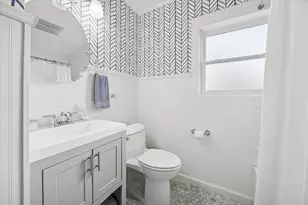 925 E 26th St, Houston, TX 77009 - Photo 22