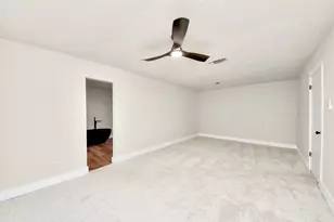 11615 1 Token Dr, Houston, TX 77065 - Photo 18