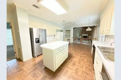 1123 Creekwood Street, Crockett, TX 75835 - Photo 6
