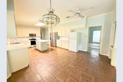 1123 Creekwood Street, Crockett, TX 75835 - Photo 4