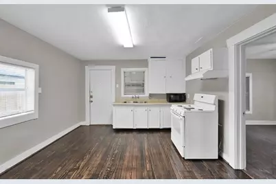 4208 Delhi Street, Houston, TX 77022 - Photo 14