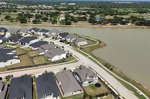 8618 Gleaming Vlg Wy, Richmond, TX 77406 - Photo 32