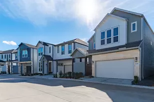 10009 Cloud Mist Dr, Houston, TX 77080 - Photo 2