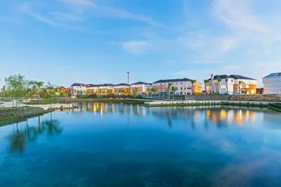 2704 Maxroy Drive, Houston, TX 77007 - Photo 2