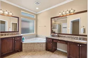 13627 Mansfield Point Ln, Houston, TX 77070 - Photo 22