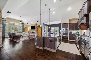 27703 Bering Crossing Dr, Katy, TX 77494 - Photo 12