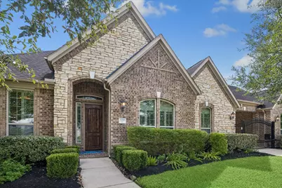 27703 Bering Crossing Drive, Katy, TX 77494 - Photo 2