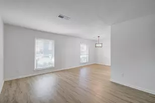 11735 N Perry Ave, Houston, TX 77071 - Photo 8